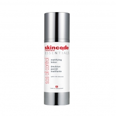 Nhũ tương điểu trị mụn kiểm soát dầu và phục hồi là da tổn thương Skincode essential oil control mattifying lotion